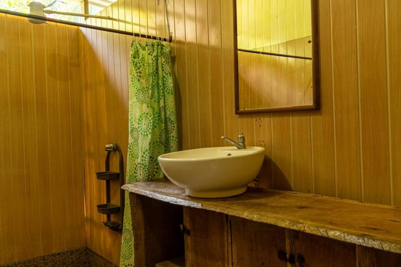 Los Paniquines Ecolodge Drakes Bay Eksteriør billede